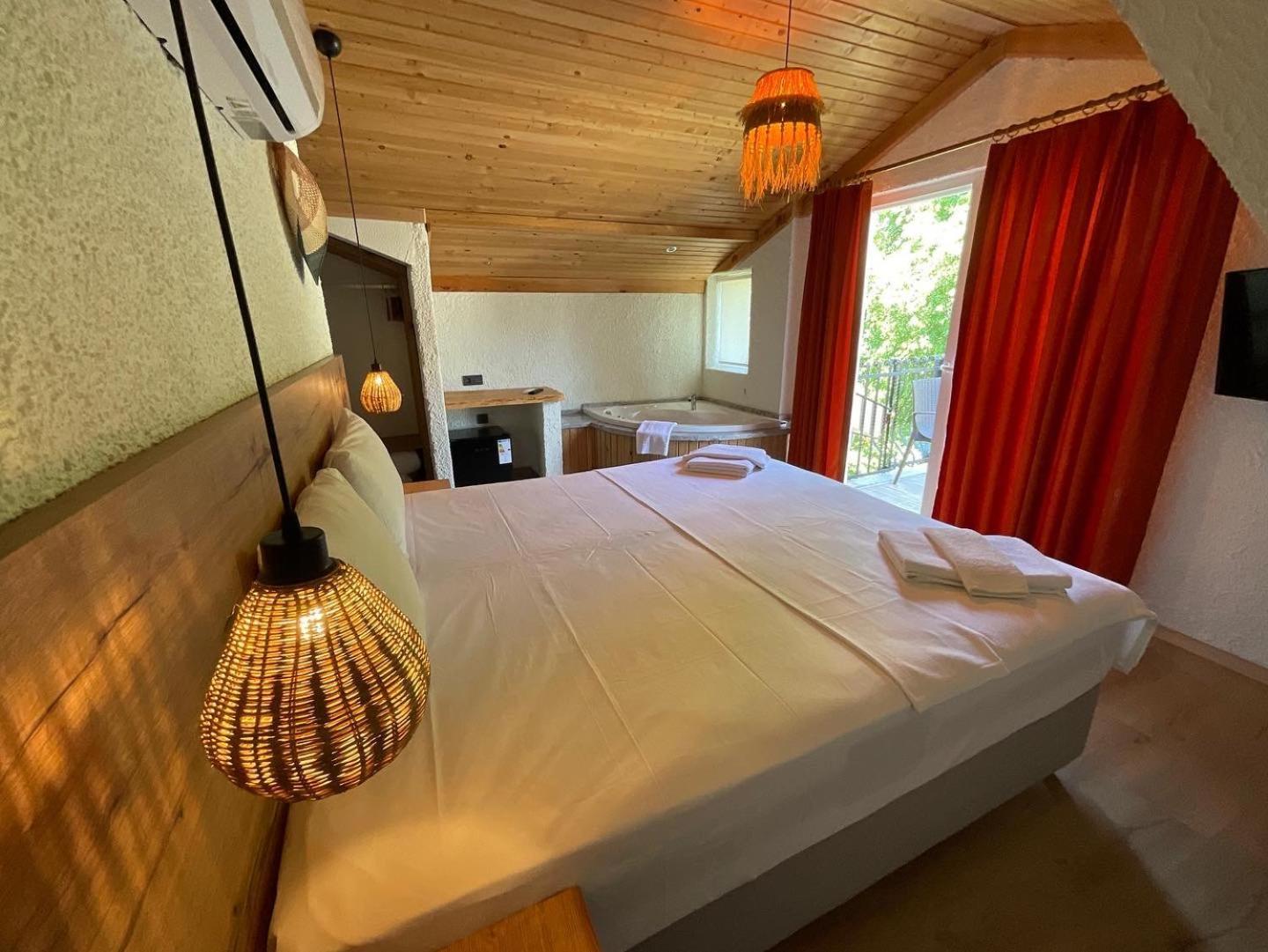 Gunes Boutique Otel Фетие Екстериор снимка
